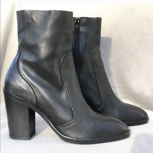 crosswalk black leather pick dream heel ankle boot